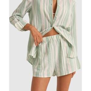 NEW RHYTHM. dinero stripe short in green/white